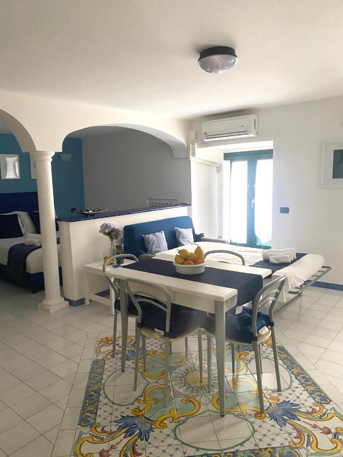 Peonia Blu Apartment 살레르노 외부 사진